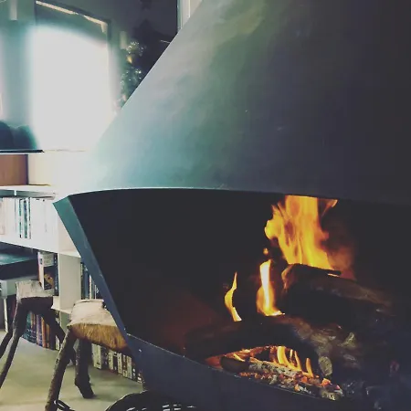 Flores Amarillas Landhaus *