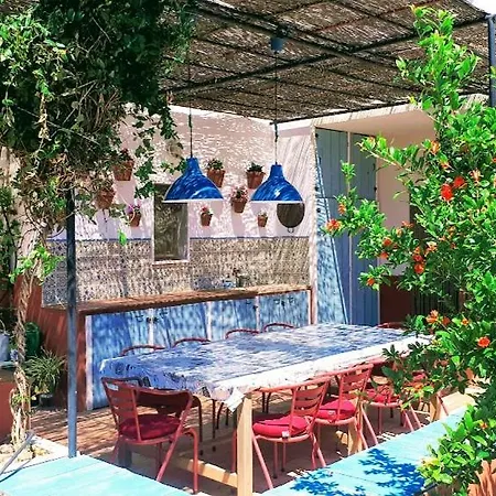 Flores Amarillas Landhaus