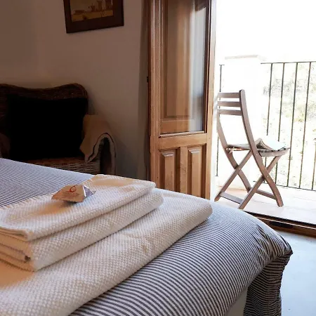 Country house Flores Amarillas Almoharin